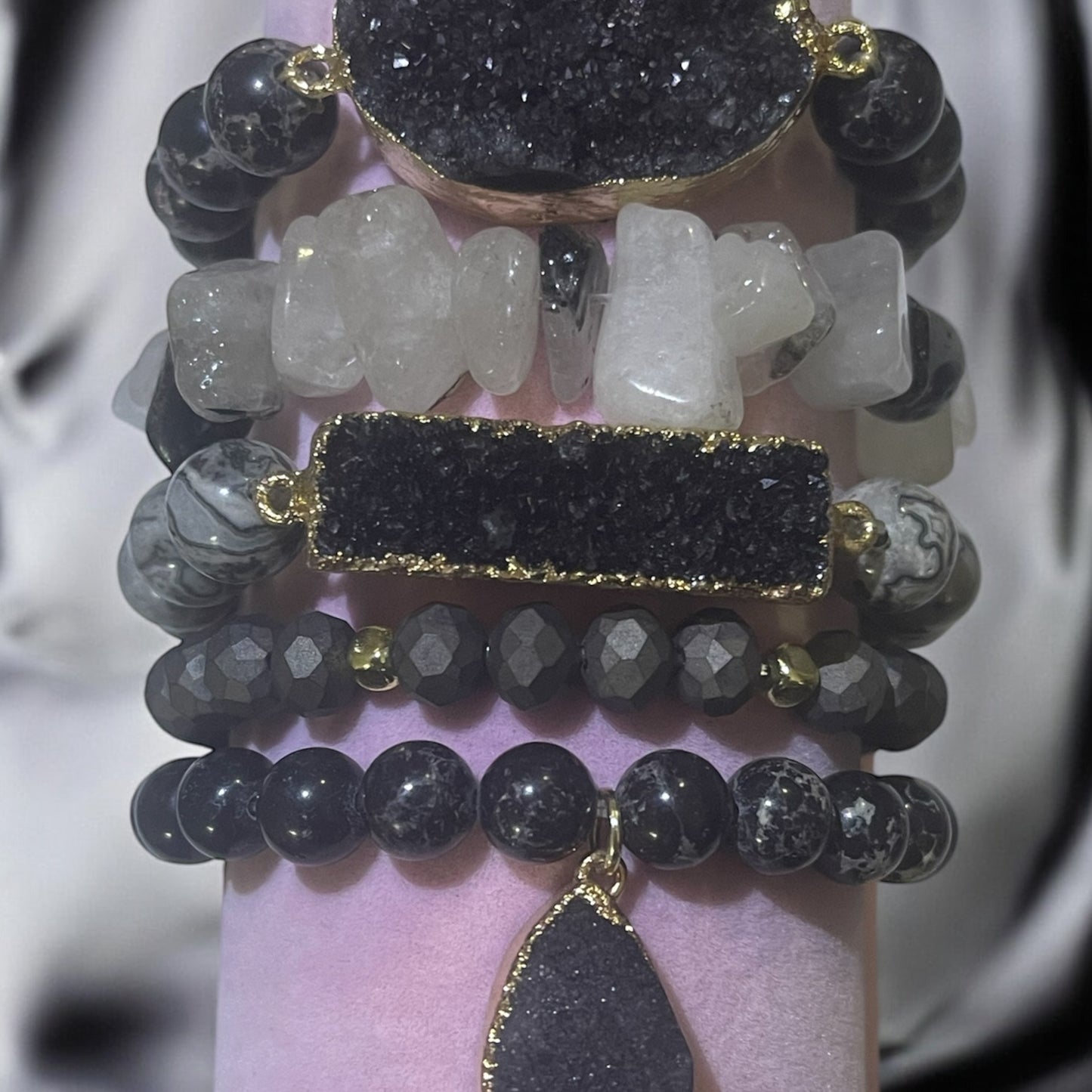 Noir Elegance Bracelet Set