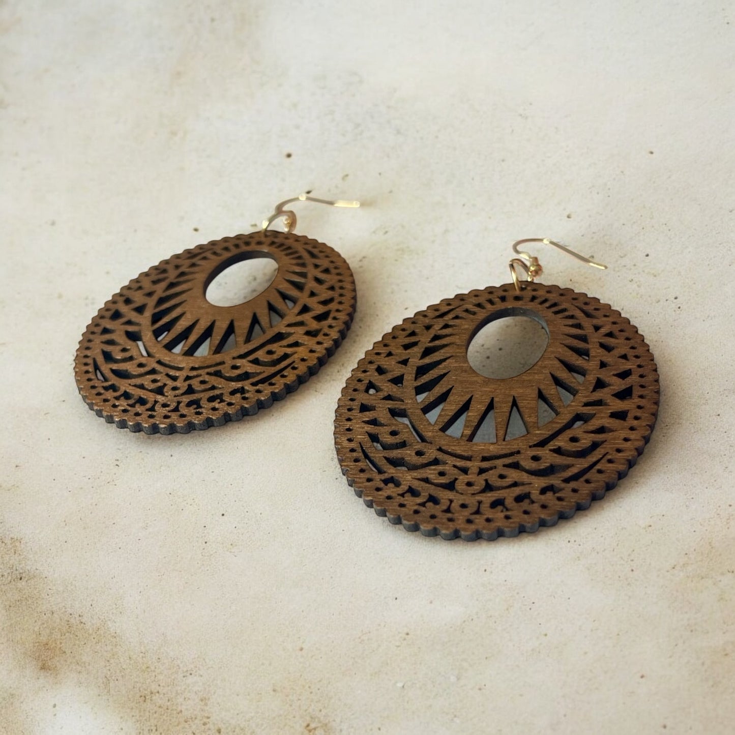 Boho Breeze Oval Cutout Earrings