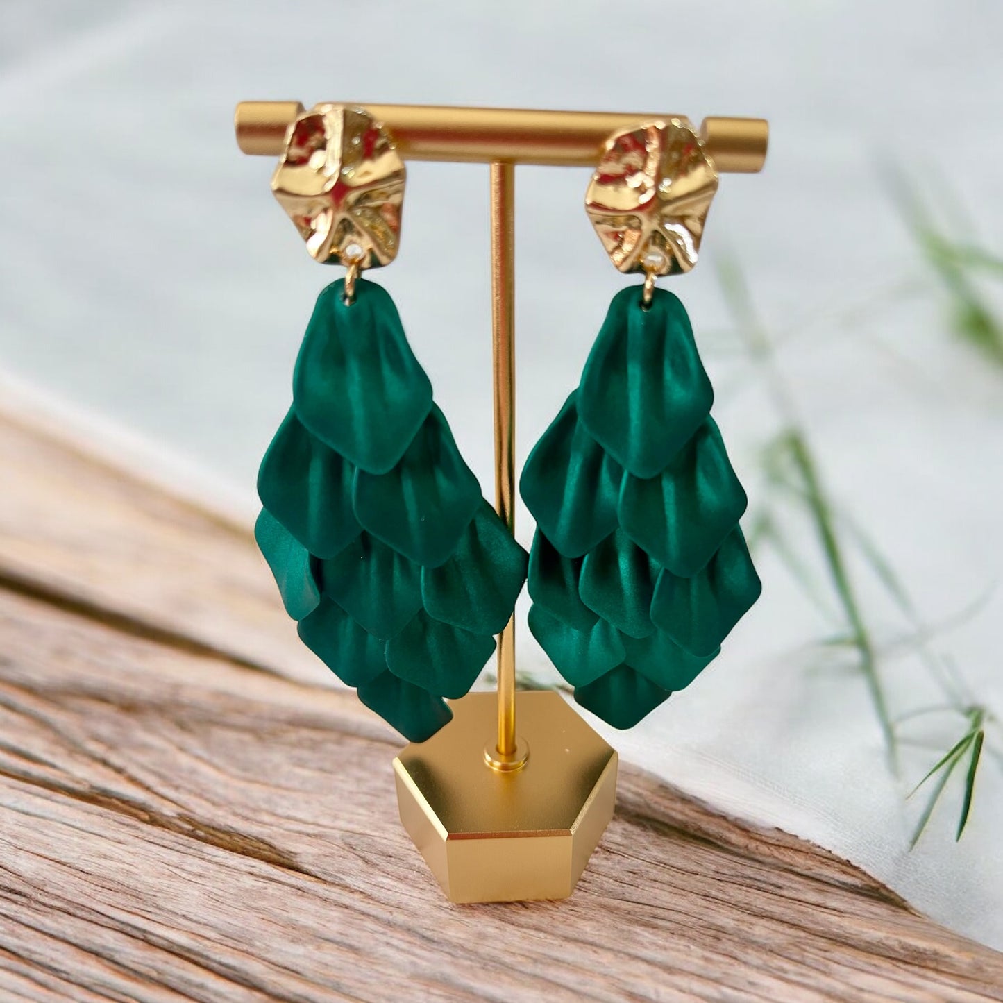Elegant Green Leaf Drop Earrings