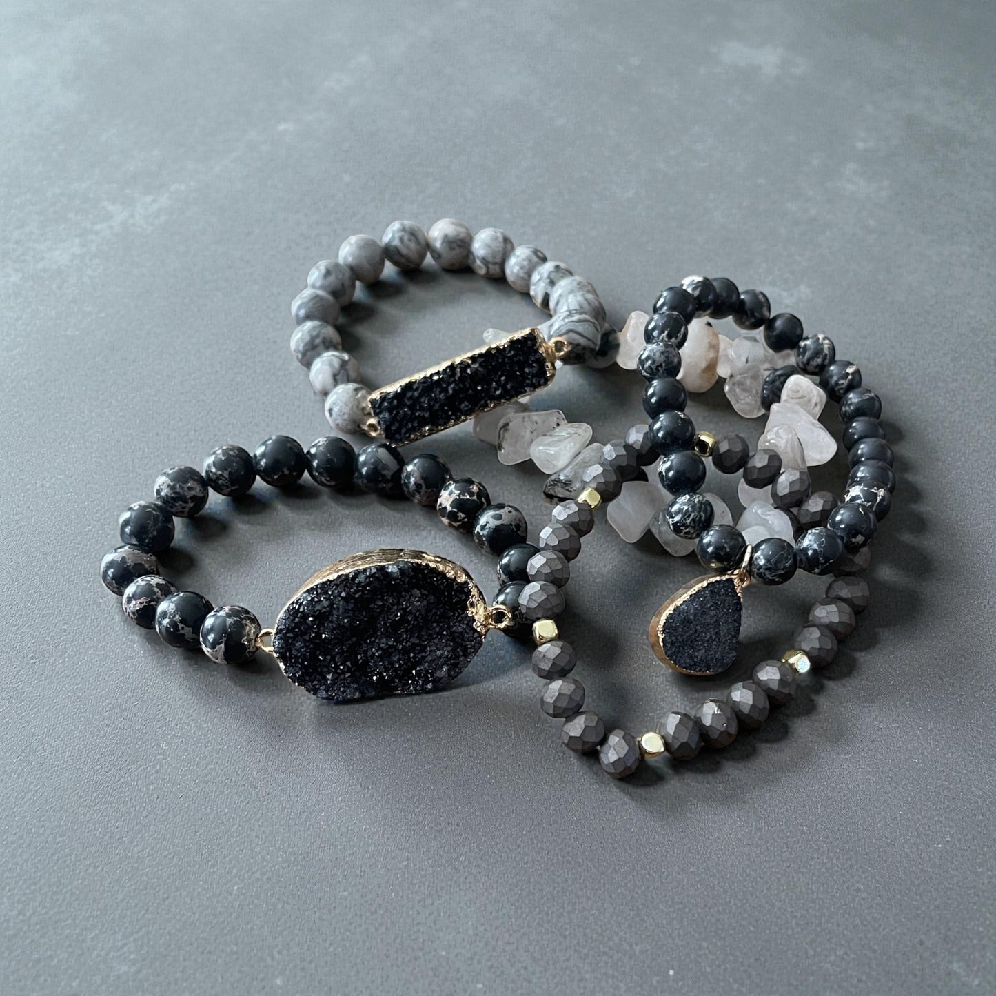 Noir Elegance Bracelet Set