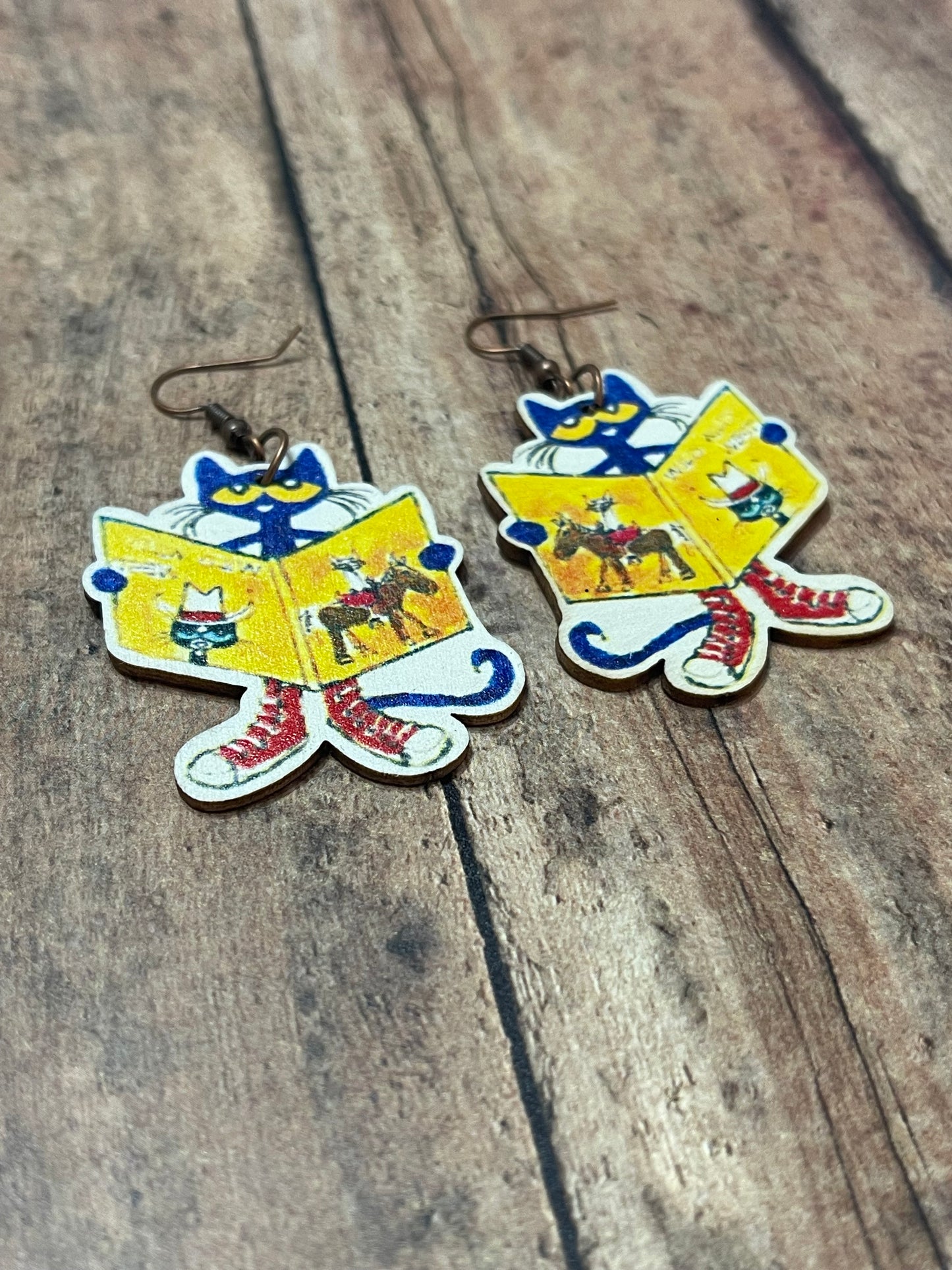 Wooden Pete The Cat Earrings