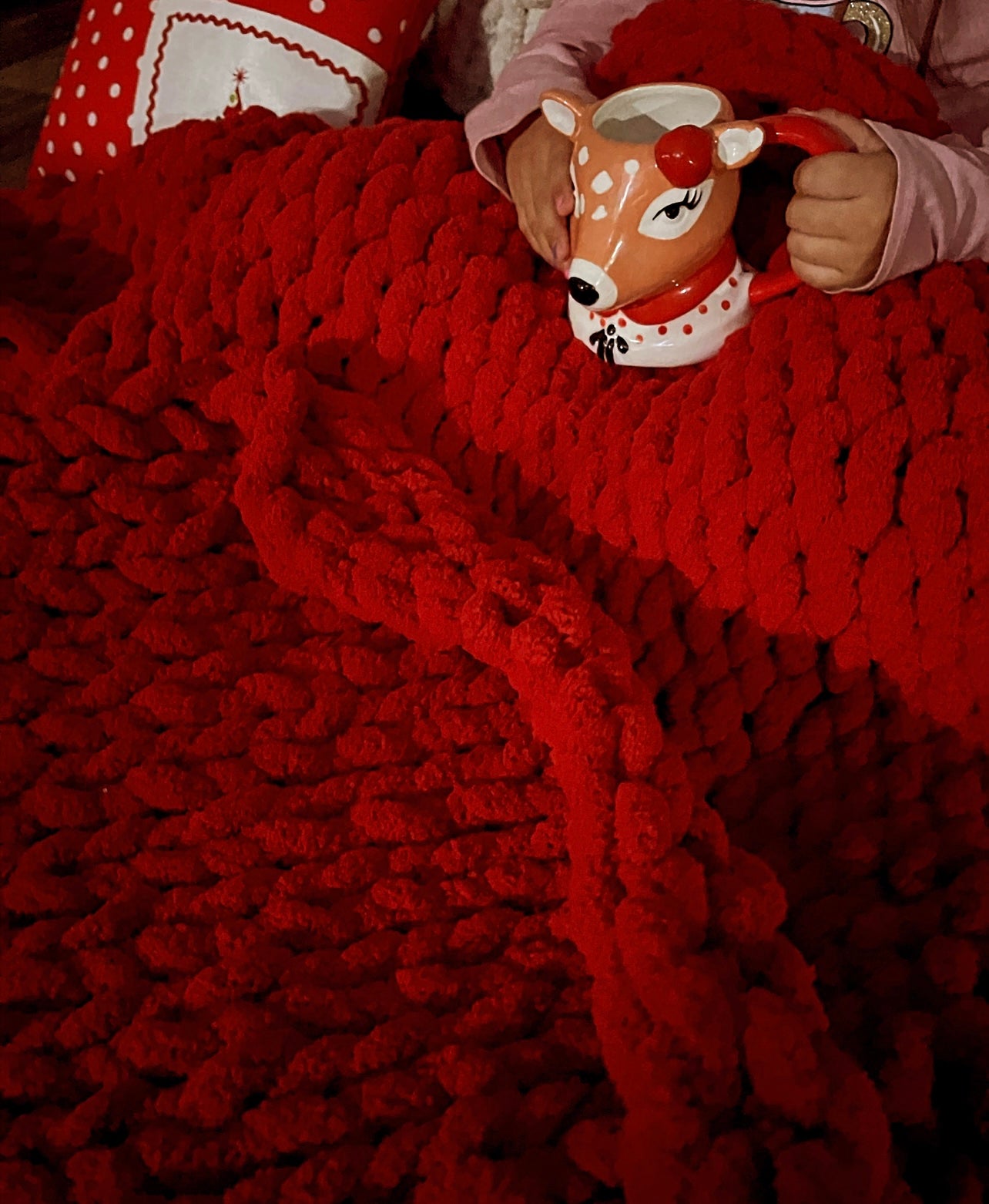 Chunky Hand-Knitted Red Jumbo Yarn Throw – Made to Order