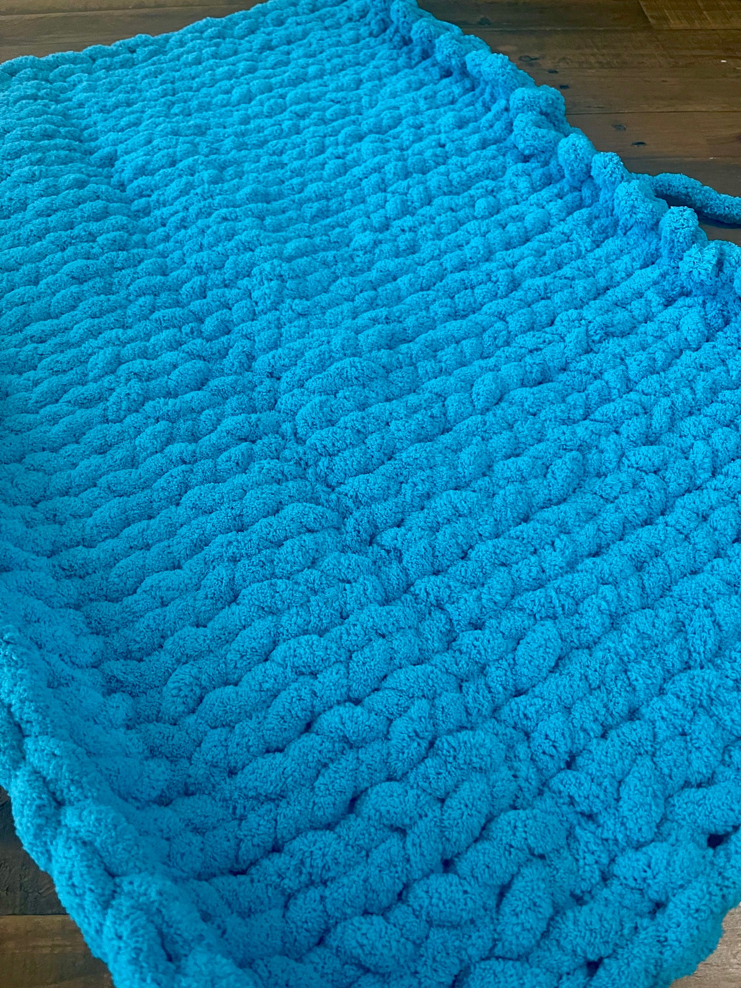 Jumbo Chunky Teal Chenille Blanket
