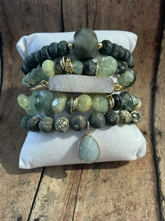 5-piece Green Natural Stone Bracelet Set