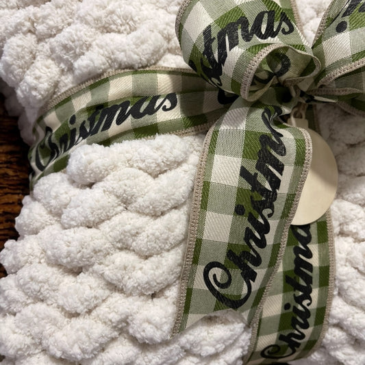 Chunky Hand-Knitted Ivory Jumbo Yarn Throw – Made to Order