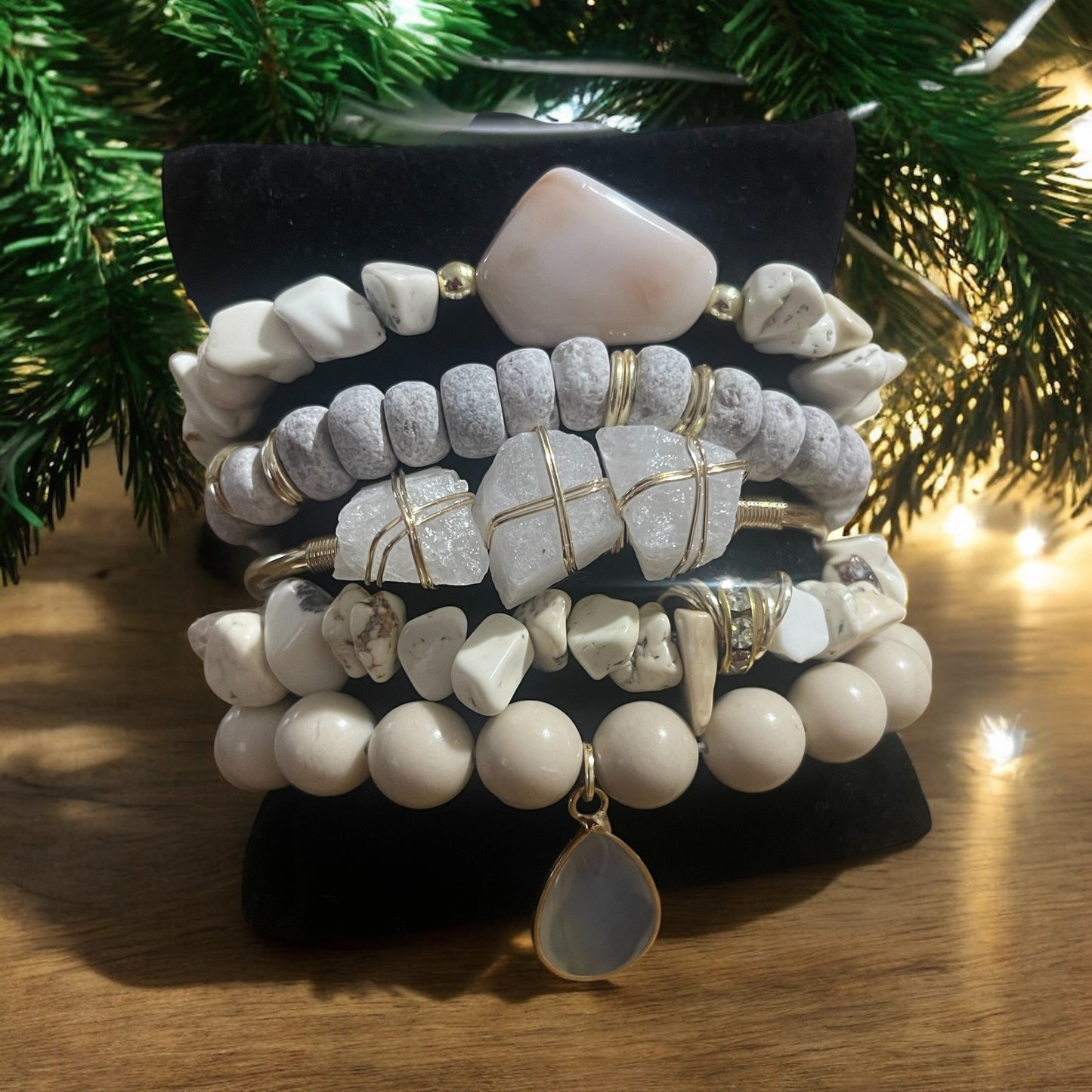 Ivory Luxe 5-Piece Bracelet Stack – Gold-Wired Stone Cuff & Ivory Accents