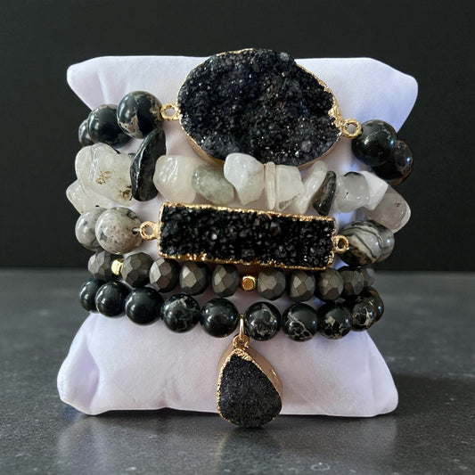Noir Elegance Bracelet Set