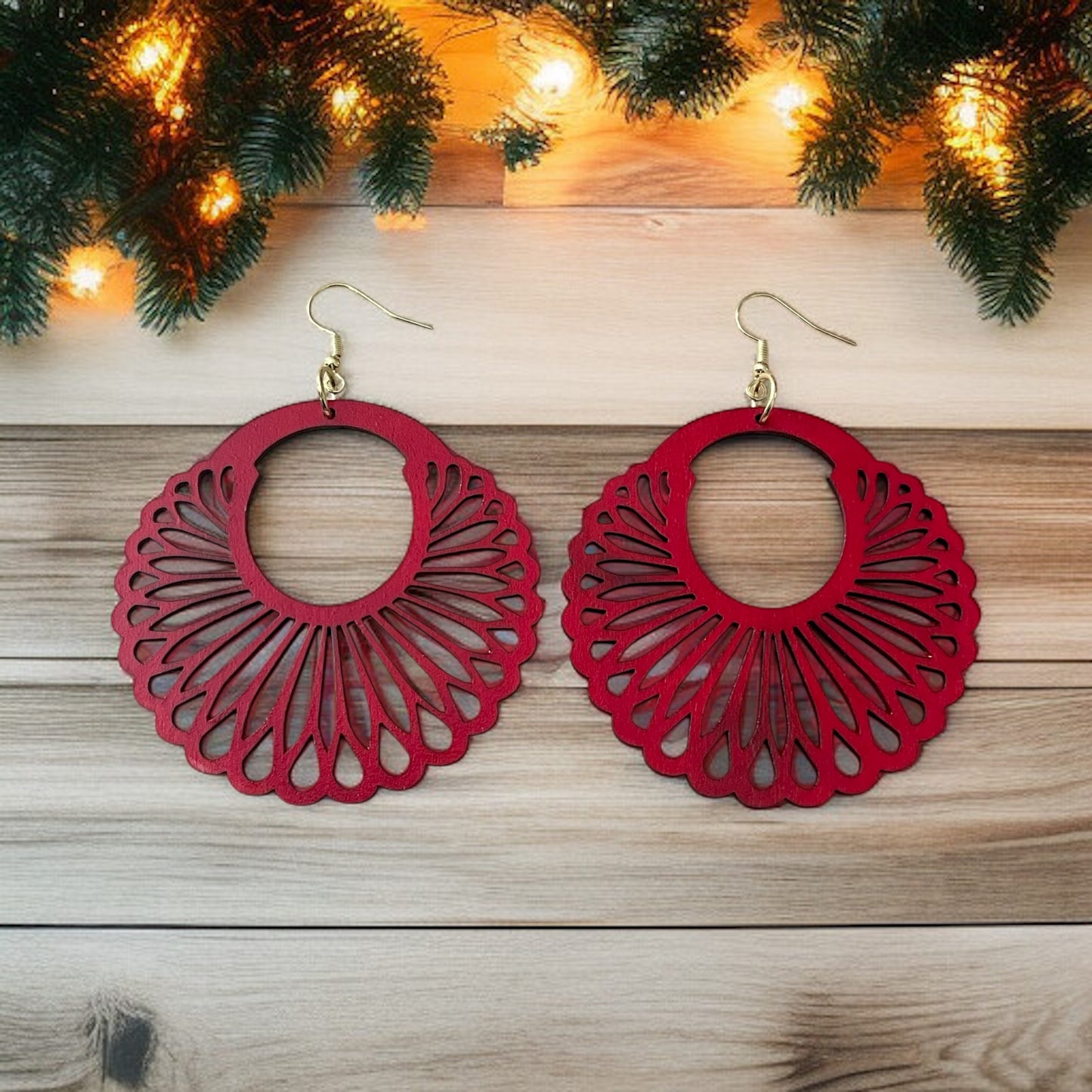 Red Chamomile Fan-Shaped Boho Earrings – Vibrant & Lightweight Statement