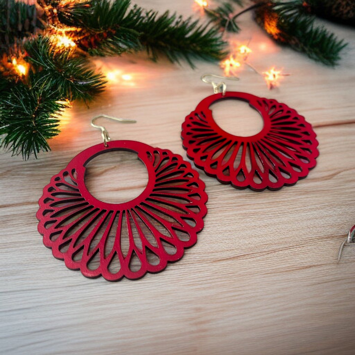 Red Chamomile Fan-Shaped Boho Earrings – Vibrant & Lightweight Statement