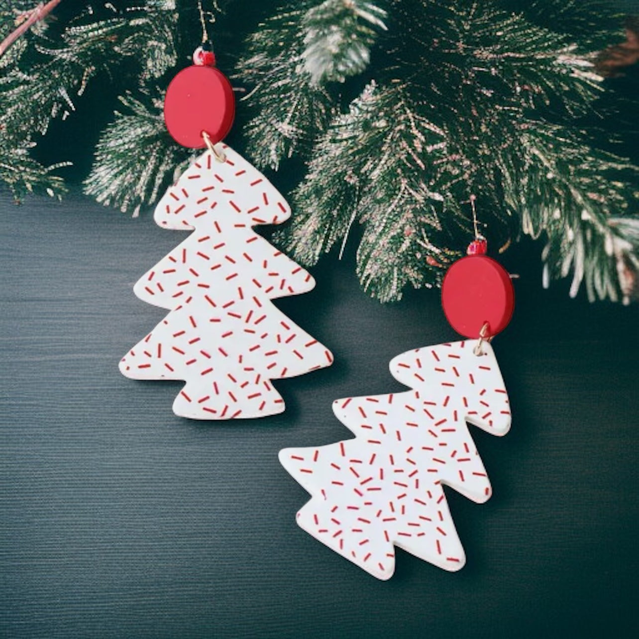 White Christmas Tree Earrings with Red Confetti